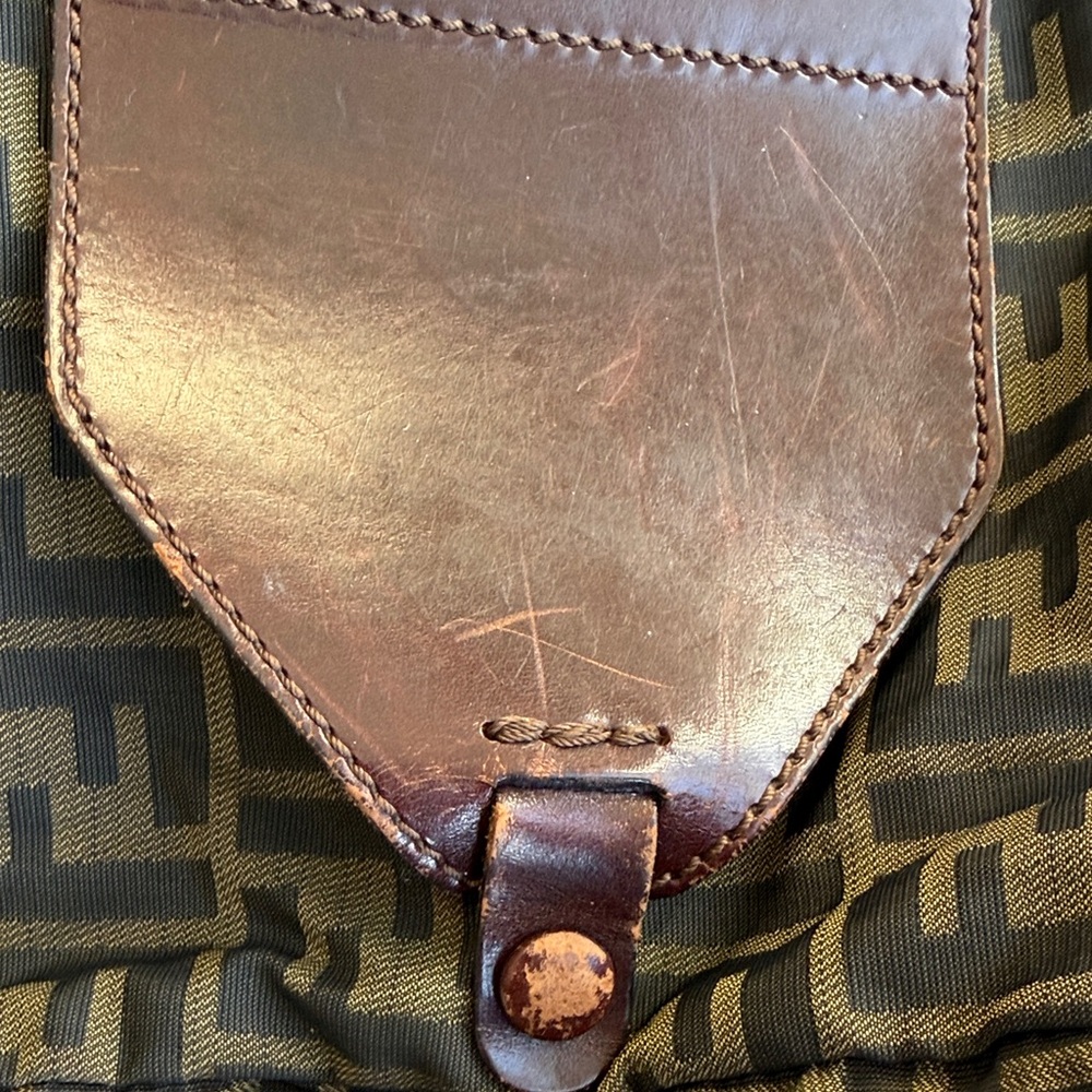MINOR REHAB - Fendi Zucca Black and Brown Duffel Bag. Vintage - Picture 5 of 10